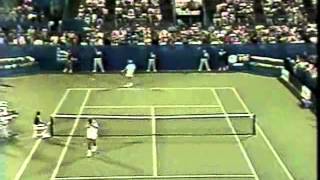 Pete Sampras great shots selection against Thomas Muster US Open 1990 4R [upl. by Nanine983]