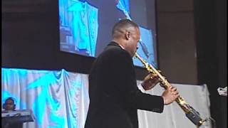 Merlon Devine plays War Cry at The Potters House Denver [upl. by Maggs932]