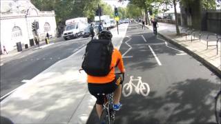 Safe London cycle lane  nothing to worry about [upl. by Truda171]