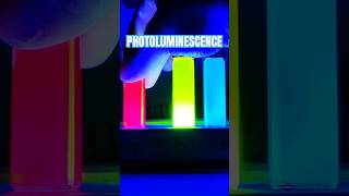 Photoluminescence color chemistry chlorophyll science experiment scienceexperiment phenolic [upl. by Tterrej]