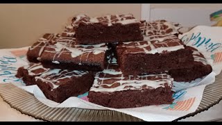 Einfaches Brownies Rezept [upl. by Loni64]