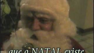 Papai Noel cantando Botei meu sapatinho bate o sino quero ver voce nao chorar Natal [upl. by Nirred]