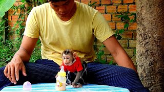 Dad watching to baby while baby walked slowly to take a drink [upl. by Rehpotsirhcnhoj]