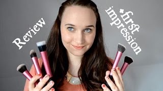 Real Techniques Pinsel DUPE  Infos erste Eindrücke  Review [upl. by Ellennahs]