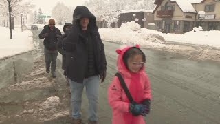 Texas family reacts to Colorado snowstorm on the way to Frozen Dead Guy Days at Estes Park [upl. by Eyr]