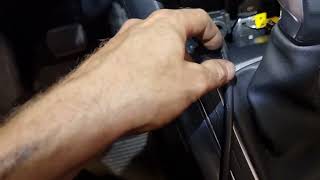 Peugeot 308 how to clear fault codes [upl. by Leugar]