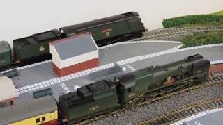 Comparing Hornby Rebuilt amp UnRebuilt West Country Class Engines [upl. by Jamal]