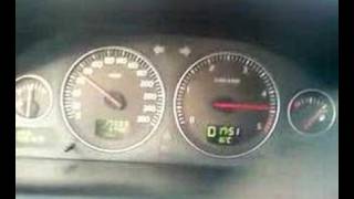 Volvo V70 24d Acceleration 0  110 kmh [upl. by Jonny459]