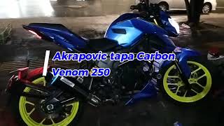 Mofle tipo Akrapovic tapa Carbón para Venom 18 [upl. by Brause]