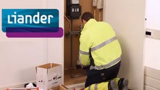 Installatie van uw slimme meter  opbouw meterkast  Liander [upl. by Hgielrebma261]