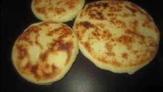 Como hacer Arepas rellenas de queso y jamon Venezolanas [upl. by Guod]