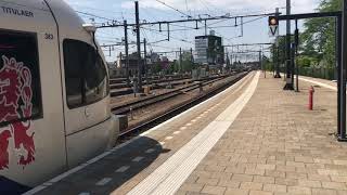 Treinen op Station Venlo [upl. by Harlen]