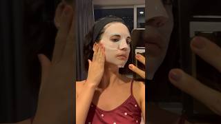 VIRALIZOU NO TIKTOK Testado a máscara facial Coreana  Biodance facial mask glow skin shortsvideo [upl. by Anasor]