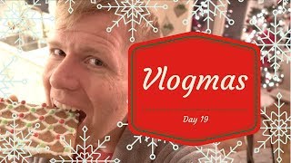 Vlogmas Day 19 Friendmas Fudge amp Fun [upl. by Aidua877]