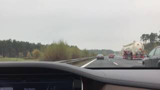 Mercedes Benz S500 vs Maserati Quattroporte GTS Driving Fast Race on the German Autobahn 257kmh [upl. by Gnilhsa584]