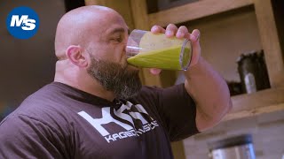 Juicing with Pro Bodybuilders  Fouad Abiads Morning Juice [upl. by Jahdai]