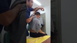 мануальнаятерапия chiropractor massage physiotherapy массаж manualtherapy защемление боль [upl. by Adirahs]