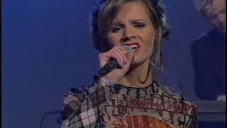 Lena Philipsson  Månsken I Augusti Live Bingolotto 1998 [upl. by Helve]