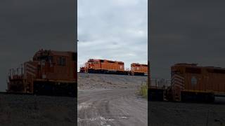 Elgin Joliet amp Eastern locomotives on Pulldown job in Kirk yard cntrain nsrailfans EJE railfan [upl. by Kaasi]