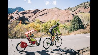 Weehoo Turbo  TWO Bike Trailer in Action [upl. by Eisseb]