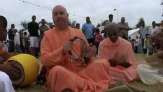 Bhakti Marg Swami Chanting  Durban Rathayatra [upl. by Karalee]