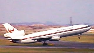 1992年 羽田空港旧ターミナル  Classic  Japan Airlines DC1040  Tokyo International Airport 1992 [upl. by Felise]