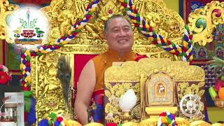 Kyabje Rinpoche urging everyone to recite the Vajra Guru Mantra during the Oral Transmission [upl. by Hsakaa]