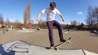 Marcel rockt den Skateplatz [upl. by Bryna726]