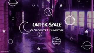 5 Seconds Of Summer  Outer Space  español ☆彡 [upl. by Kirt]