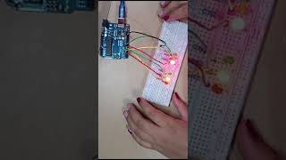 Semáforo con Arduino [upl. by Akired]