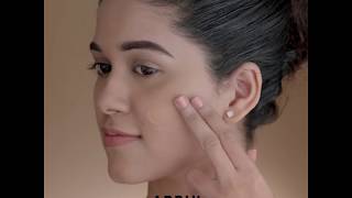 Lakmé 9to5 Weightless Mousse Foundation  How to Use [upl. by Nylkoorb]