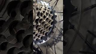 INDEX VS NON INDEX freewheel  original Vs duplicate Shimano freewheel [upl. by Lemrahs875]