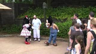 New Mickey and Minnie Meet amp Greet Frontierland Walt Disney World 21611 [upl. by Erlewine]