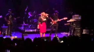 Jazmine Sullivan Live  Lions tigers amp bears [upl. by Hsepid]