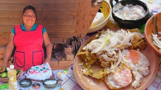 Chilaquiles Verdes Los Mejores Del Rancho [upl. by Osithe]