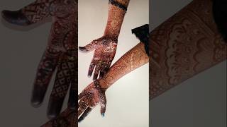 Mehndi ka colour esa hona chahiye ke 4 logh puchee itna pyaar kon karta hai bride wedding [upl. by Alra]