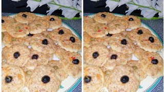 Recette mini pizza facile thons et la crème fraîcheالبيتزا بمقادير بسيطه تون و كريم فريش😋😋 [upl. by Adelle]