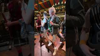 Thomas Gottschalk amp Guido Crantz im Marstall auf dem Oktoberfest 2024 „Rockin’ All Over the World“ [upl. by Eneja]