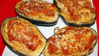 Barchetta di spaghetti alle melanzane al forno [upl. by Akenom]