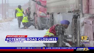 CDOT monitoring Interstate 25 in Monument Hill and Southeast Colorado amidst snowstorm [upl. by Marlyn]