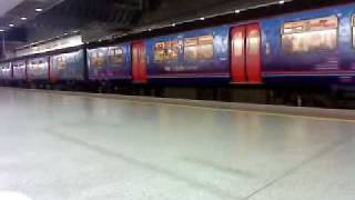 Class 319 Action in St Pancras low level [upl. by Ainehta]