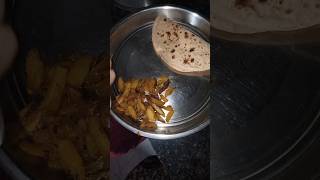 Roti or aloo ki Bhunjiya 😍😋shorts viral biharifood [upl. by Lander]