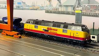 V220 D20 Bentheimer Eisenbahn met RAILPRO balastwagons [upl. by Ames]