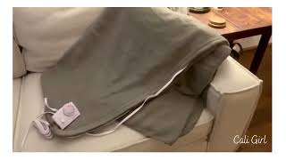 Soft and Cozy Biddeford Electric Heated Blanket [upl. by Ludly658]