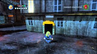 Lego Batman 2  Walkthrough Part 8 Unwelcome Guests [upl. by Dane]