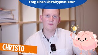 Frag einen Showhypnotiseur [upl. by Esydnac527]