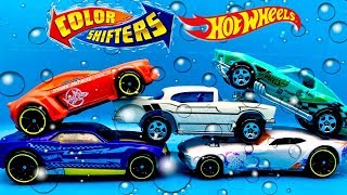 Carritos para niños que Cambian de Color con el Agua  Coches de Colores Shifters Cars [upl. by Sido26]