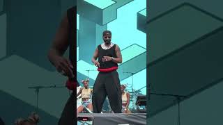 CONCERT DE FALLY IPUPA fallypupa danse dance concert fallyipupa fally africa family [upl. by Twila]