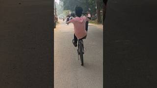 Melege ham nahi cycle stunt whellie [upl. by Ilagam]