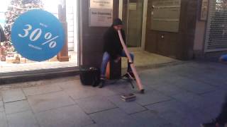 Awesome street musician playing didgeridoo  Halle Germany  Großartiger Straßenmusiker [upl. by Penland]